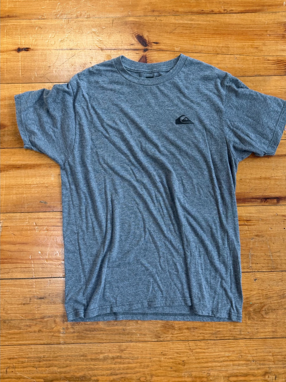 Quiksilver Heather Gray Short Sleeve Crew Tee with Small Chest Logo
